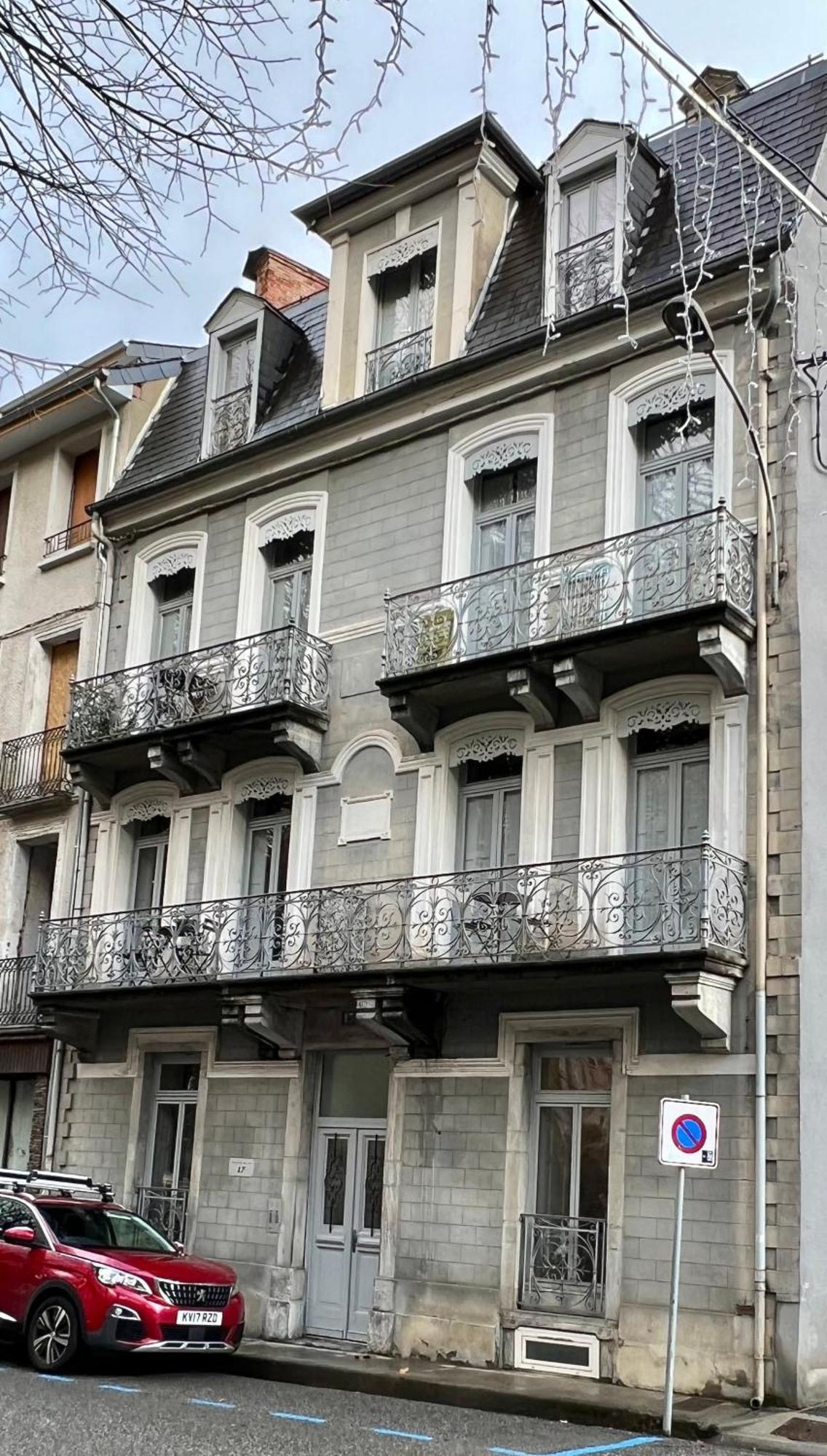 Fantastic Ground Floor Apartment Opposite Thermes Bagnères-de-Luchon Exteriér fotografie